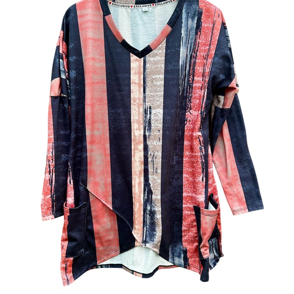 Exclusive Asymmetrical 3/4 Sleeve Tunic Blouse